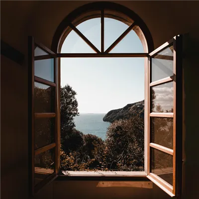 ¿Se pueden instalar ventanas abatibles en casas antiguas?